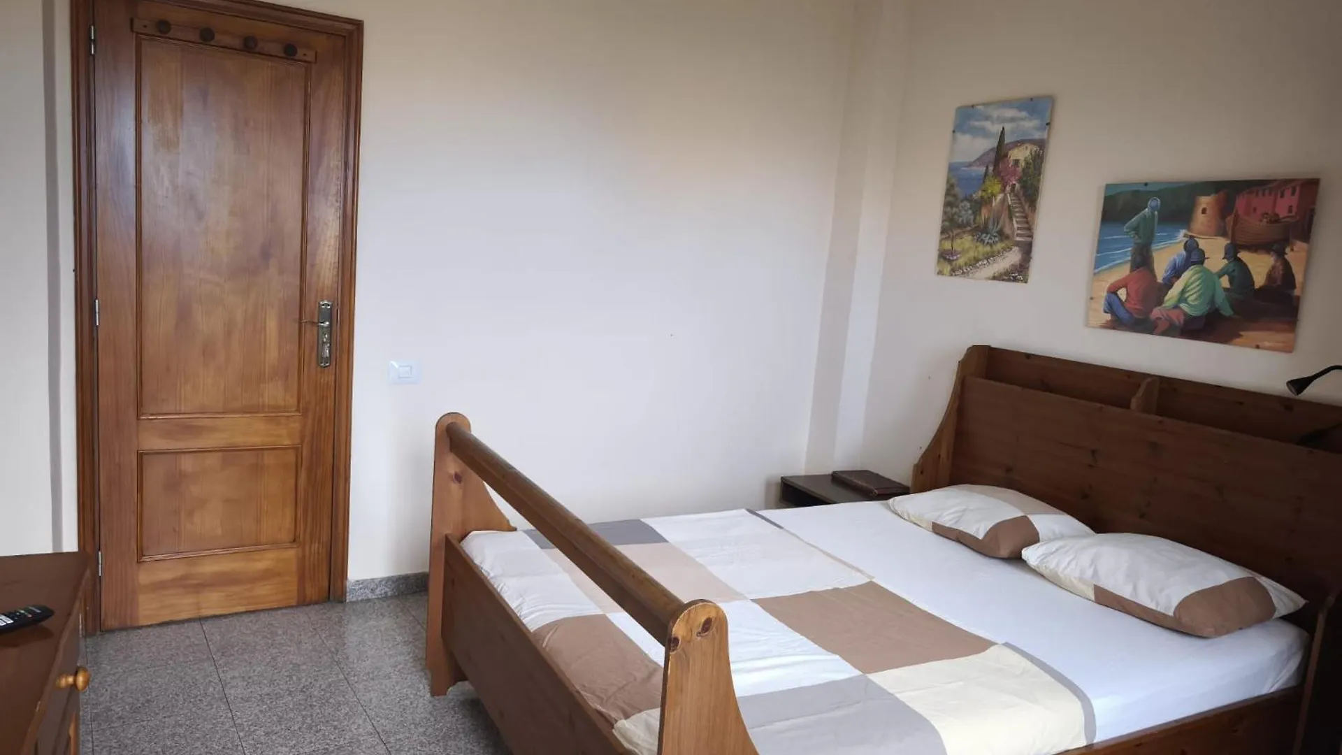 아파트 Two-Bedroom House At Villa Lila 푸에르토 드 라 크루즈 스페인