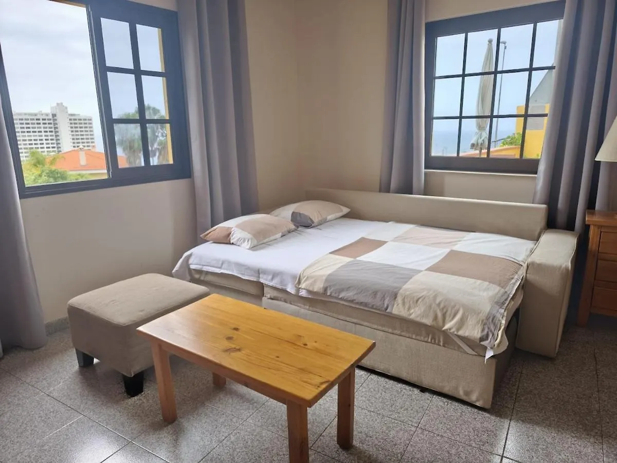 Two-Bedroom House At Villa Lila Puerto de la Cruz  Apartmán